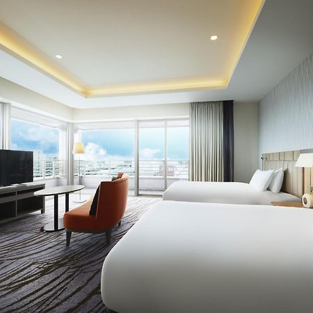 Ana Crowne Plaza Chitose By Ihg Hotel Exterior photo Deluxe Room