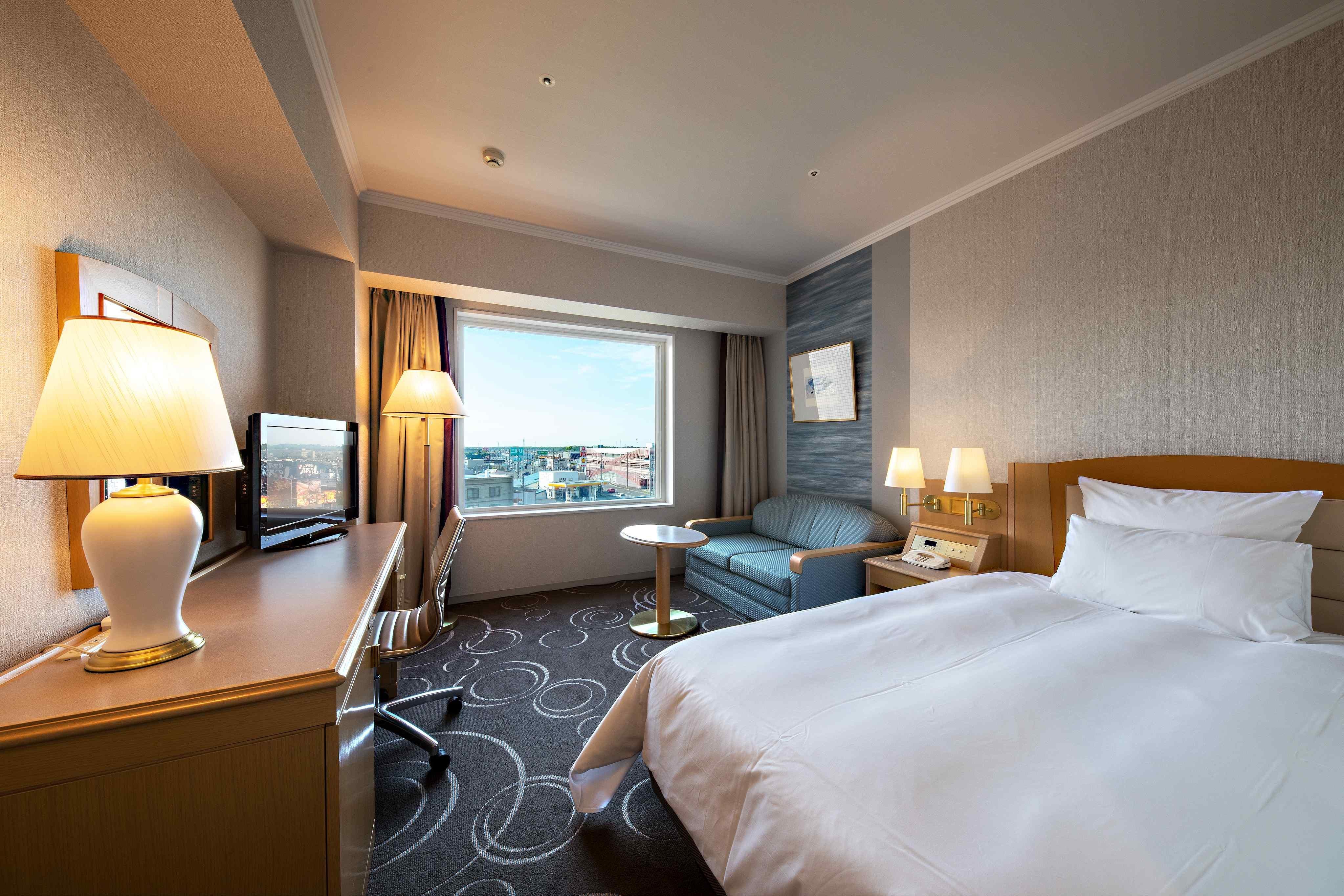 Ana Crowne Plaza Chitose By Ihg Hotel Exterior photo Deluxe Room