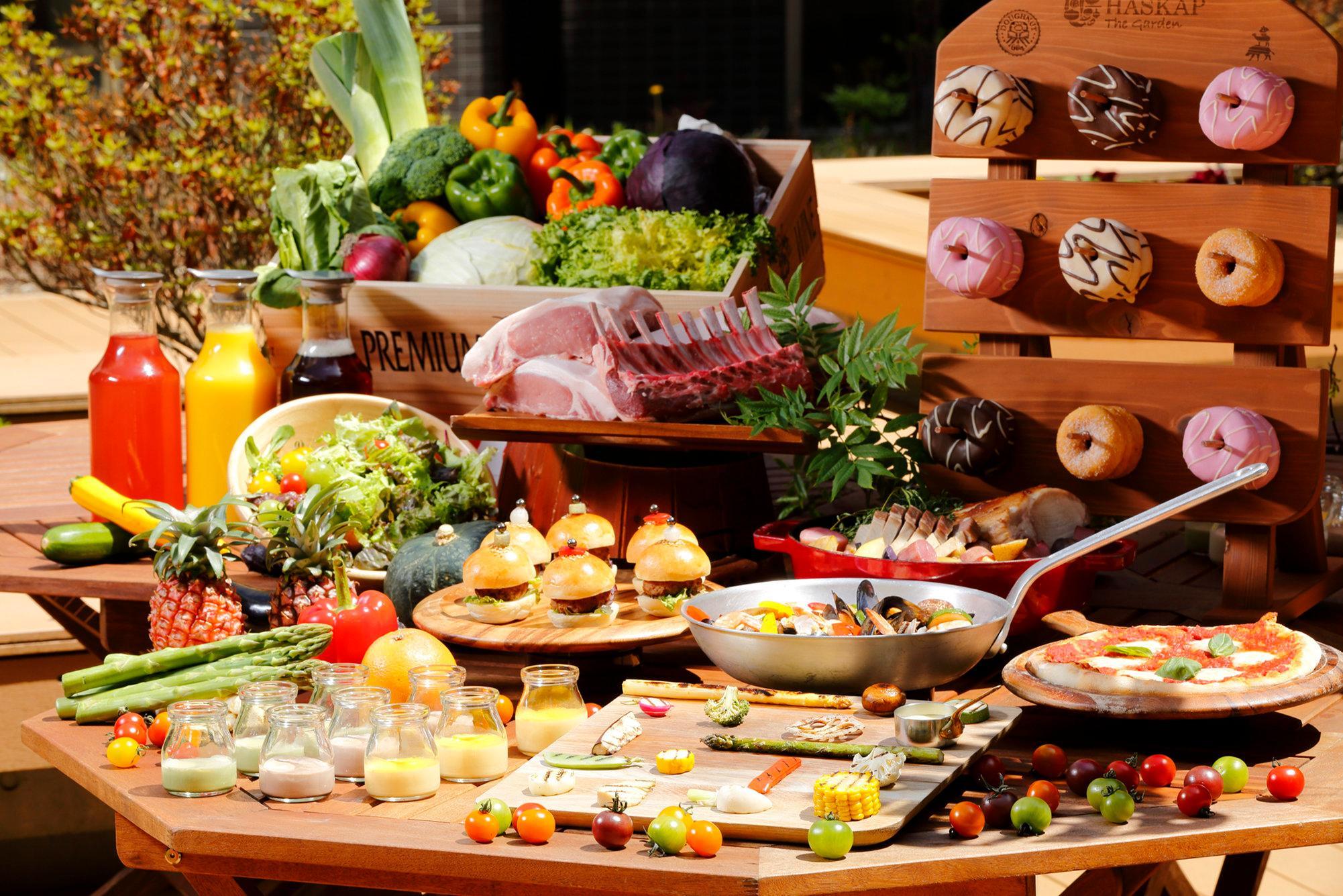 Ana Crowne Plaza Chitose By Ihg Hotel Exterior photo A buffet