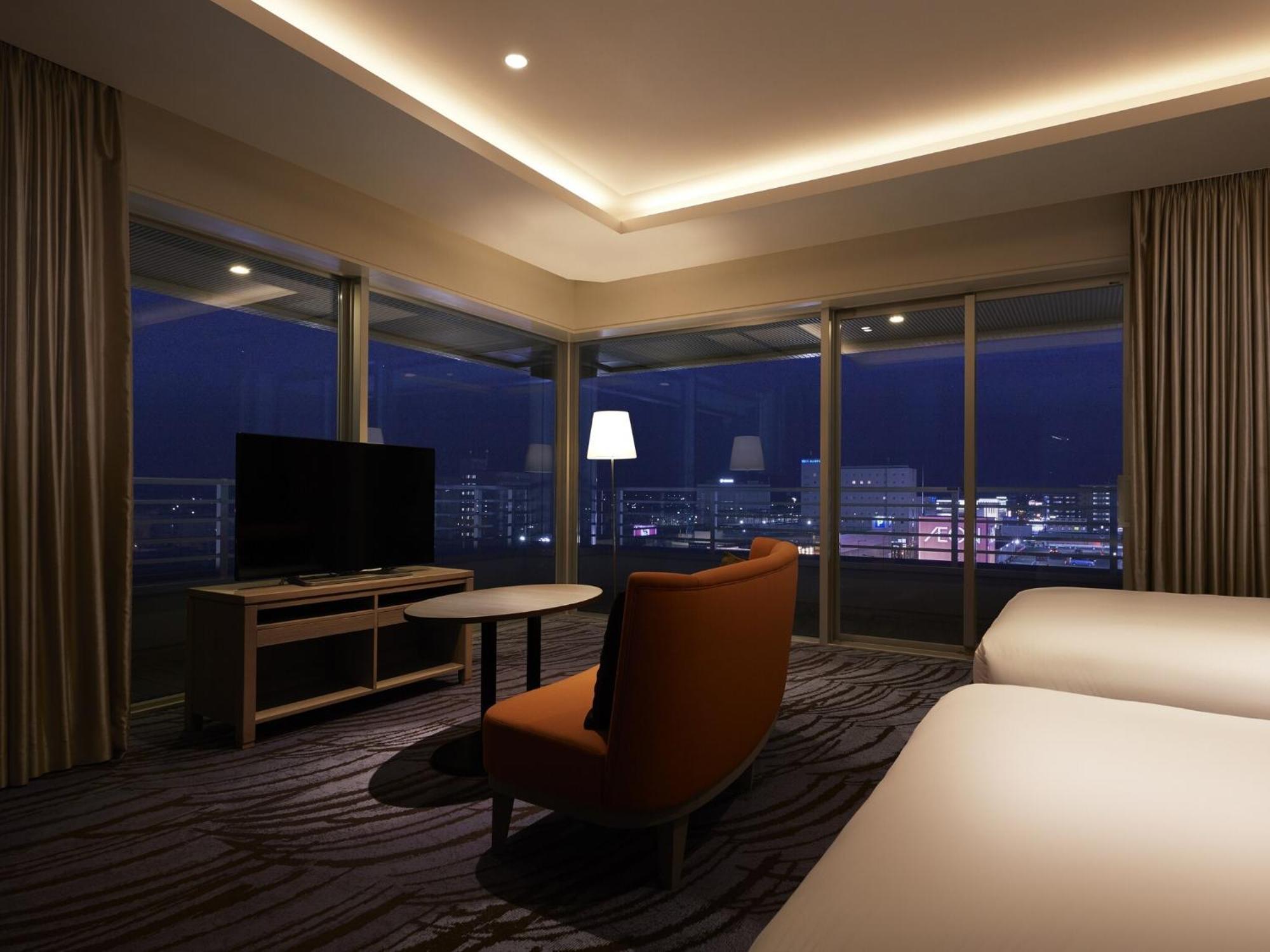 Ana Crowne Plaza Chitose By Ihg Hotel Exterior photo Deluxe Room