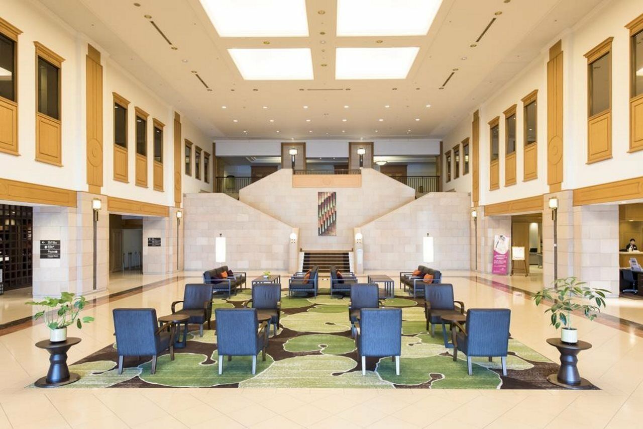 Ana Crowne Plaza Chitose By Ihg Hotel Exterior photo Lobby